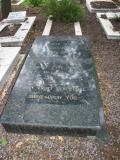image of grave number 595742